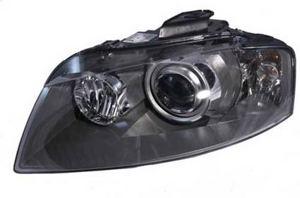 Audi Headlight Assembly - Driver Side (Xenon) (Adaptive) 8P0941029AE